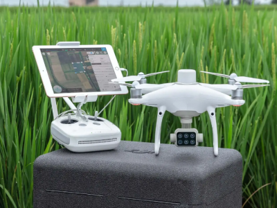 精靈4 多光譜版 配備一體式多光譜成