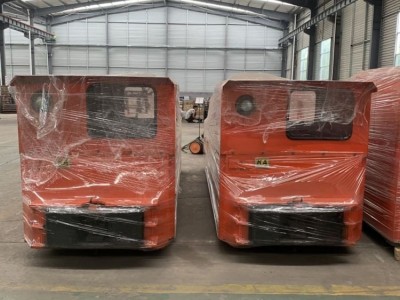 防爆蓄電池電機車用于牽引礦車 井下